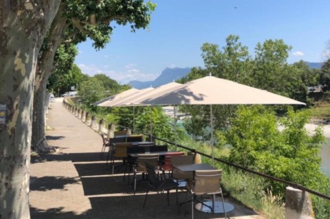 Restaurant La Rivière Salée Crest