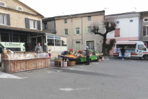 Marché Saint Gervais sur Roubion