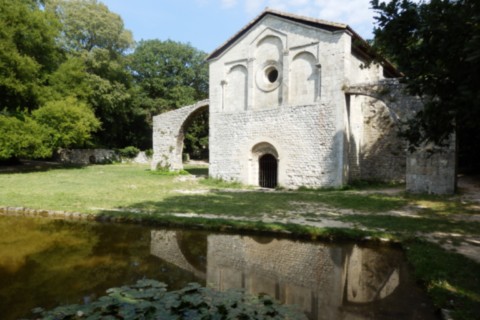 Le Prieuré du Val des Nymphes Drôme